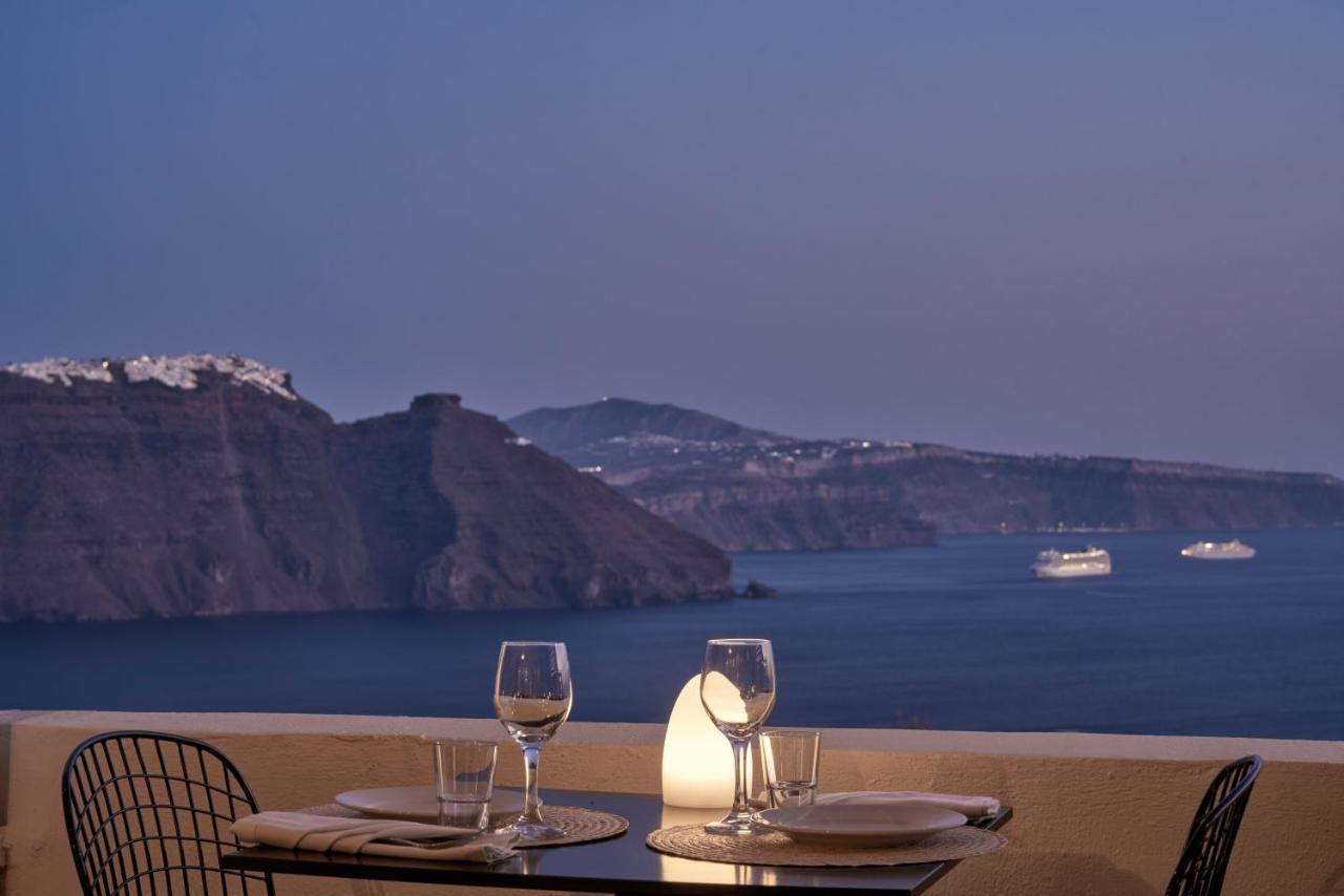 Отель Mr And Mrs White Oia - Santorini Экстерьер фото
